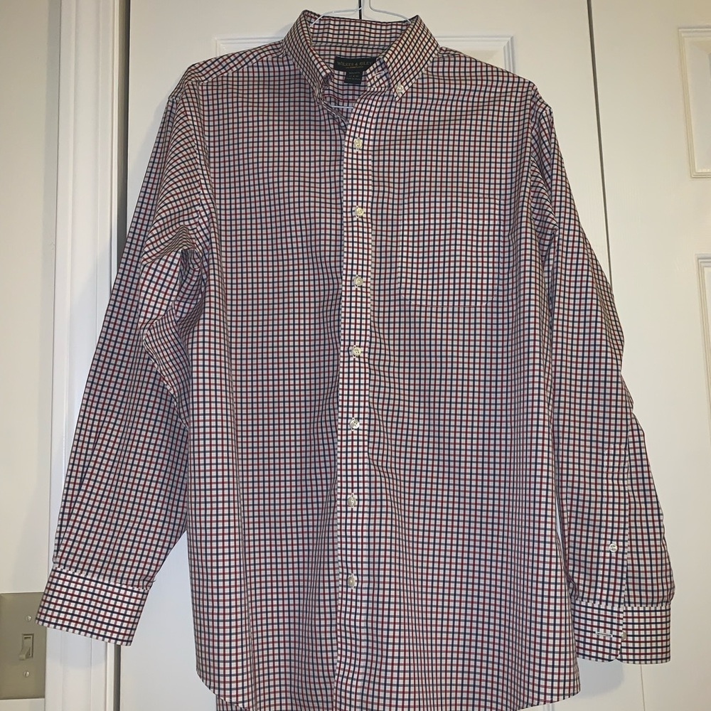 MEN’S COLLARED SHIRT